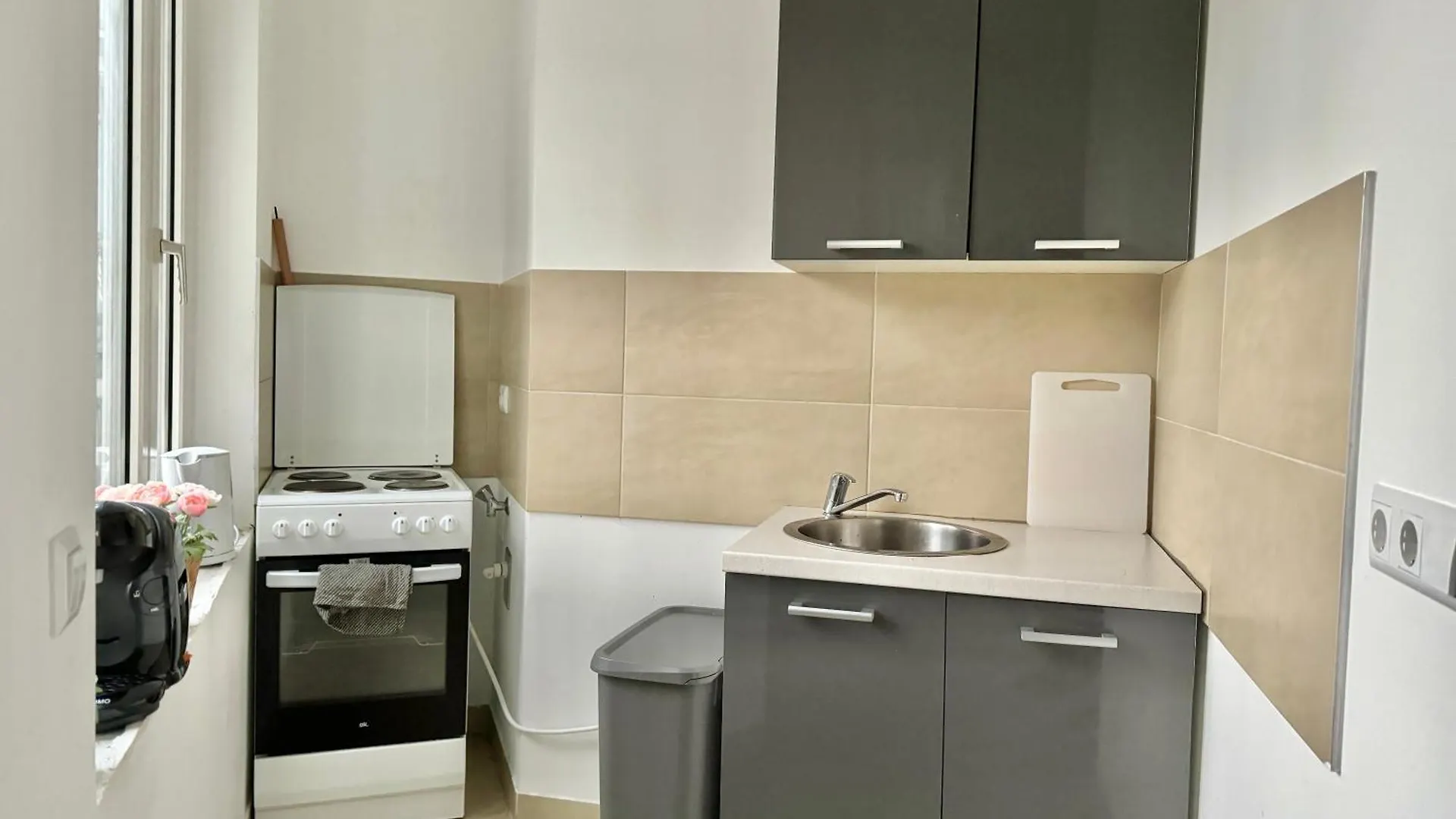 Stylish Schonbrunn Apartments With Free Parking Vienna Austria