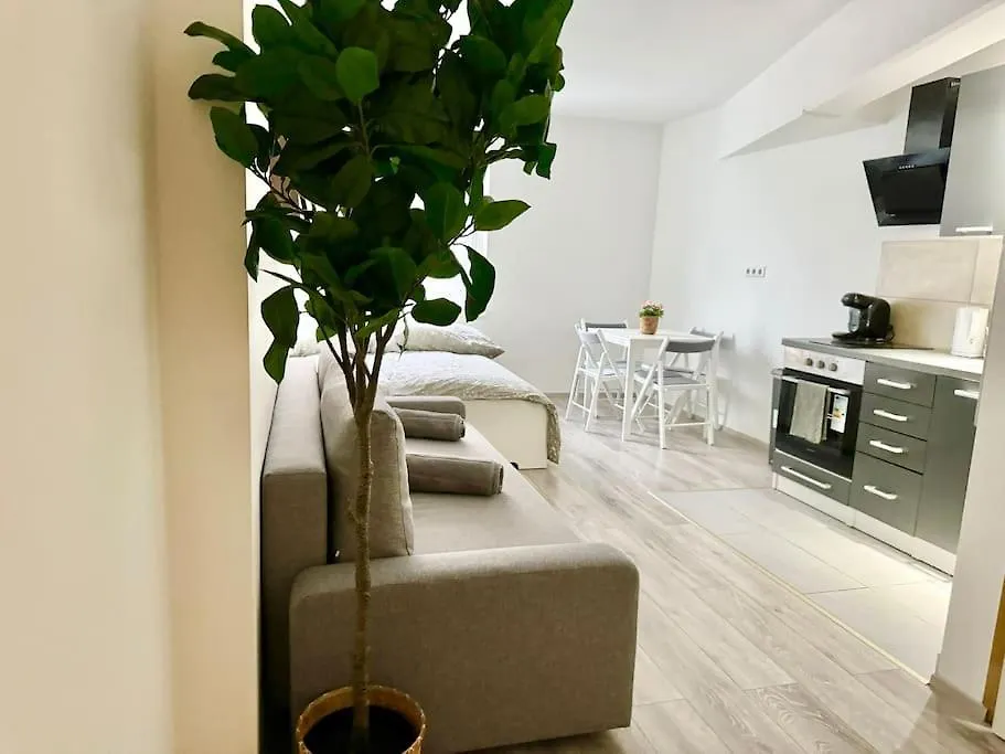 Stylish Schonbrunn Apartments With Free Parking Vienna Austria